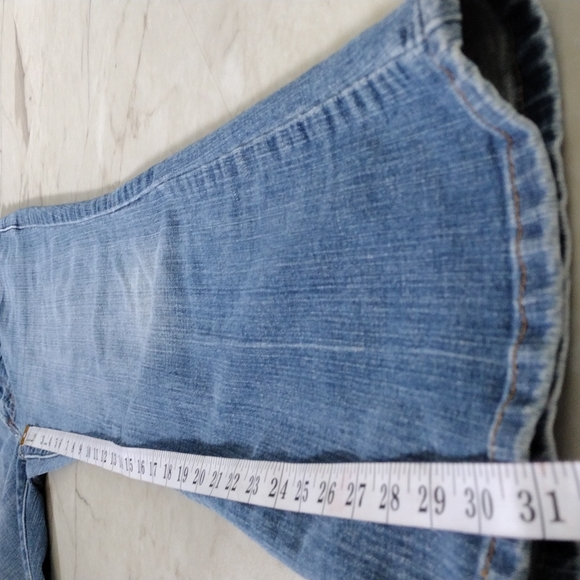 Levi's 545 Low boot cut jeans. - Picture 13 of 14